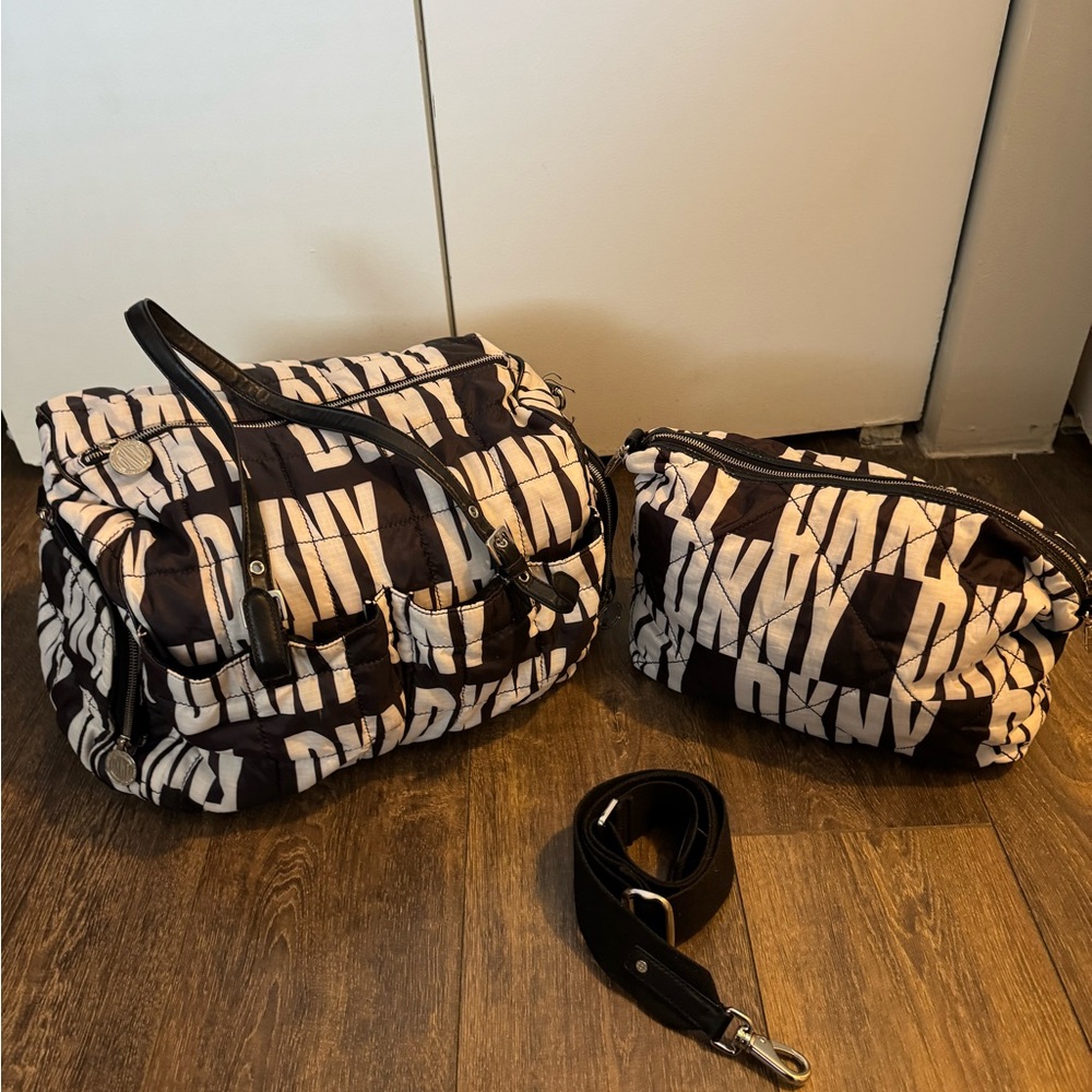 DKNY Black and White Women’s Weekender Bag Set